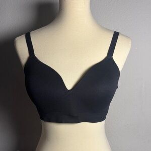 Sleek Black Women's Bra